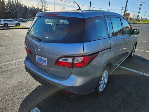 Used 2013 MAZDA MAZDA5 Sport image 3