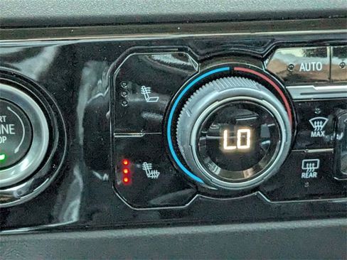 Certified 2024 Chevrolet Silverado 1500 RST image 28