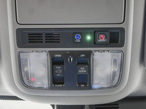 Used 2022 Honda Pilot Touring image 26