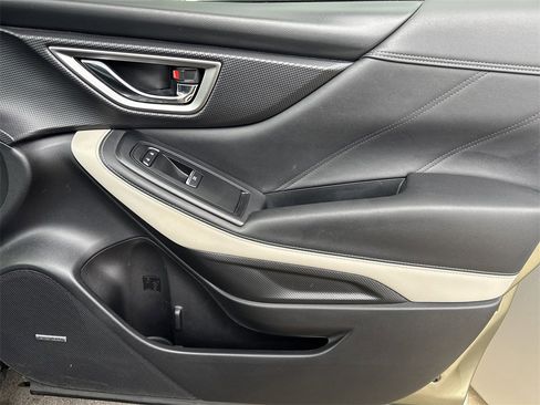 Certified 2023 Subaru Forester Limited image 35