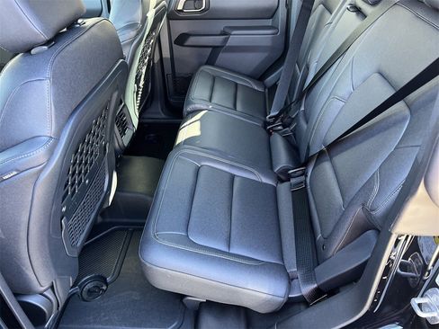 New 2025 Ford Bronco Badlands AWD/4WD image 18