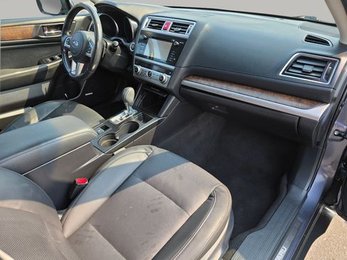 Used 2016 Subaru Outback 3.6R Limited AWD/4WD image 30