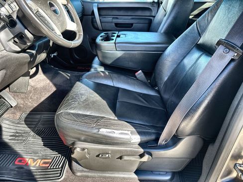 Used 2012 GMC Sierra 2500 SLE w/ SLE Preferred Package image 24