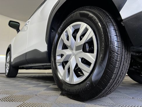 Used 2026 Toyota Corolla Cross L FWD image 23