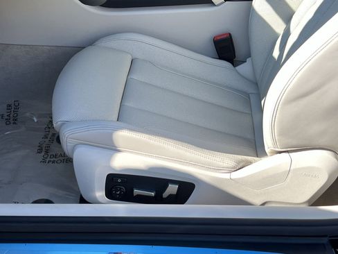 New 2026 BMW 840i Convertible image 11