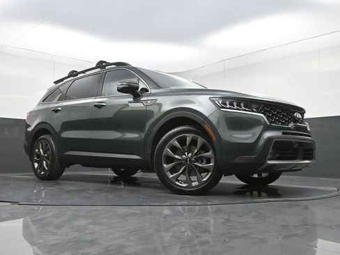 Used 2021 Kia Sorento EX w/ EX AWD X-Line Package image 26