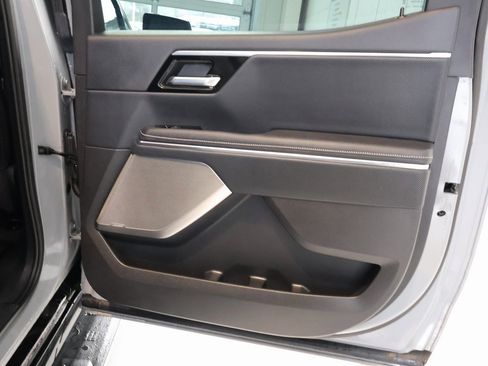 Used 2024 GMC Sierra EV Denali image 38