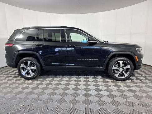 Used 2022 Jeep Grand Cherokee Limited 4xe AWD/4WD image 8