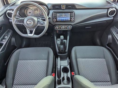 Used 2021 Nissan Versa S FWD image 16