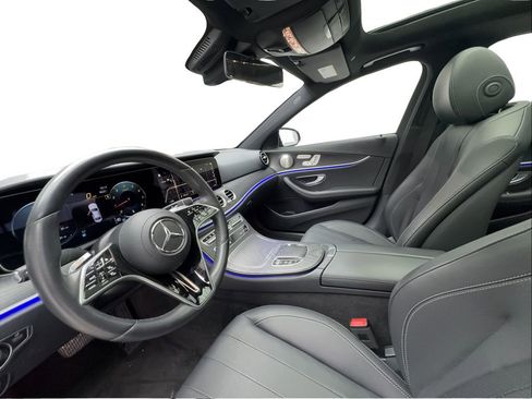Used 2022 Mercedes-Benz E 350 Sedan w/ AMG Line Exterior image 19