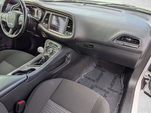 Used 2022 Dodge Challenger R/T Scat Pack w/ T/A Package image 20