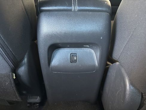 Used 2022 Nissan Sentra SV FWD image 20