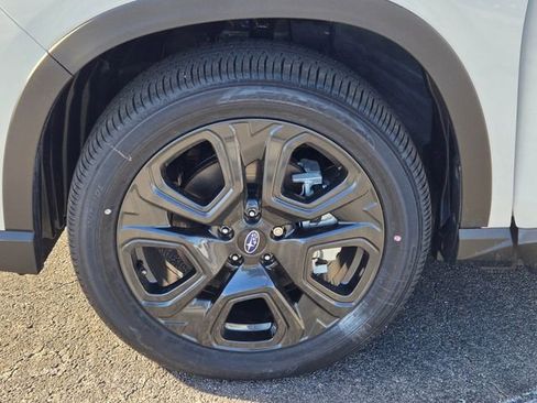 New 2025 Subaru Ascent Bronze Edition image 12