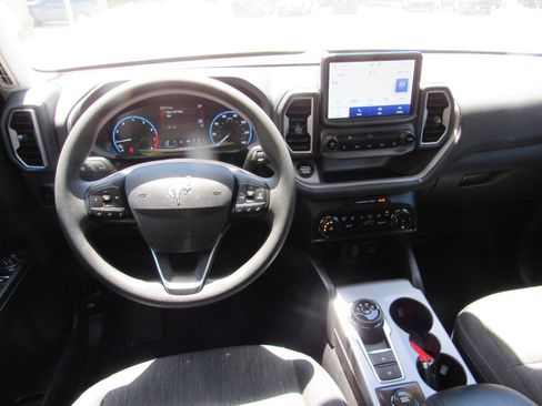 Used 2024 Ford Bronco Sport Big Bend AWD/4WD image 5