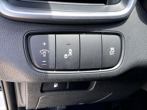 Used 2019 Kia Sorento FWD V6 image 31
