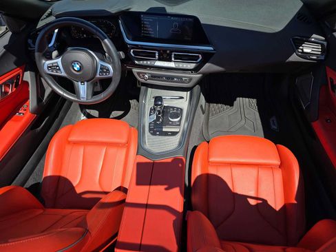 Used 2024 BMW Z4 M40i w/ Premium Package RWD image 12