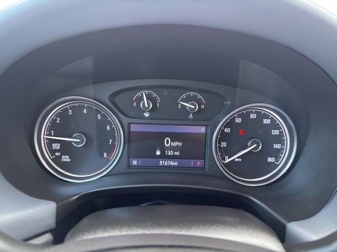 Used 2022 Buick Enclave Essence w/ Experience Buick Package image 18