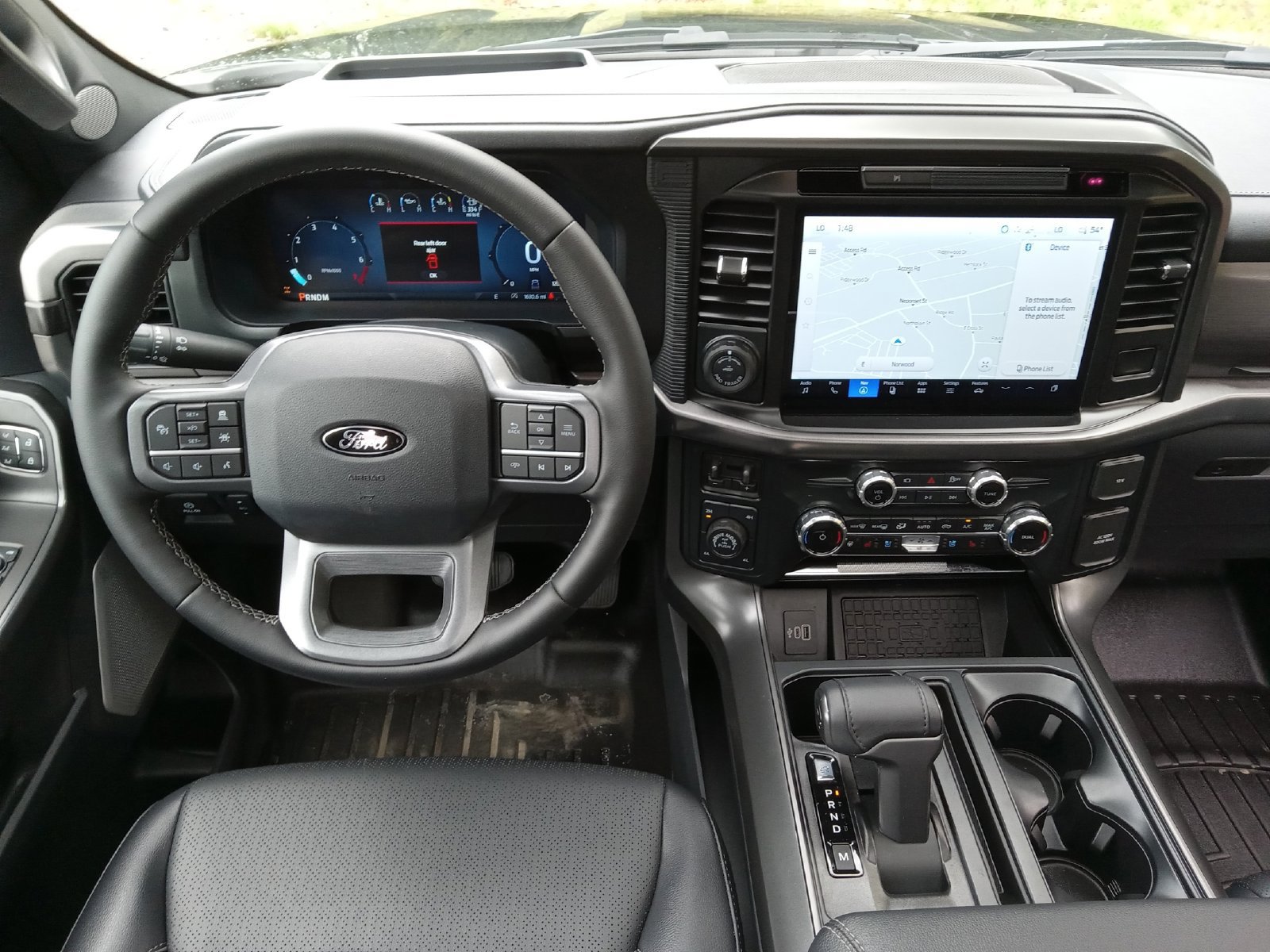 Used 2025 Ford F150 Lariat w/ Equipment Group 502A High AWD/4WD image 17