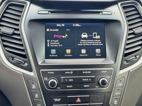 Used 2017 Hyundai Santa Fe SE w/ Cargo Package FWD image 49
