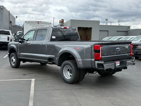 New 2026 Ford F350 XLT w/ XLT Premium Package image 3