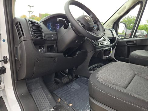 New 2026 RAM ProMaster 2500 image 19