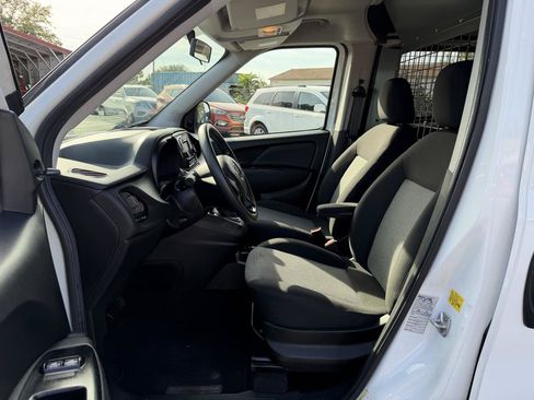 Used 2019 RAM ProMaster City Tradesman FWD image 15