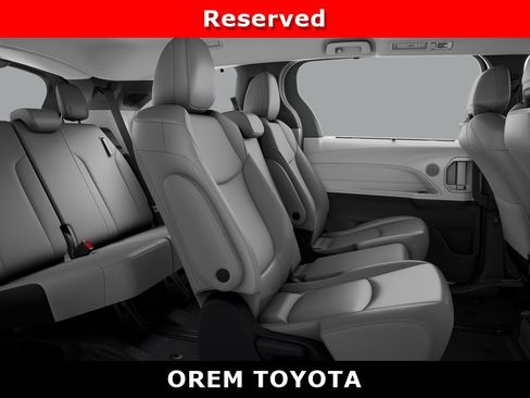 New 2026 Toyota Sienna XLE FWD image 21