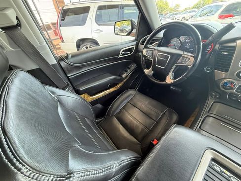 Used 2016 GMC Yukon Denali w/ Open Road Package AWD/4WD image 51