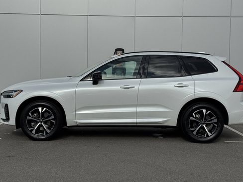 Used 2026 Volvo XC60 B5 Core AWD/4WD image 2