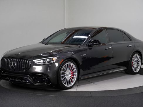 Used 2025 Mercedes-Benz S 63 AMG S image 4