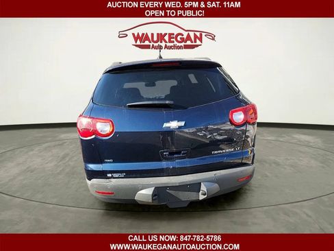 Used 2010 Chevrolet Traverse LT w/ Personal Connectivity Package AWD/4WD image 3