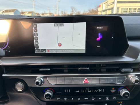 New 2025 Kia Telluride S image 47