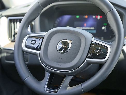 New 2026 Volvo XC60 T8 Ultra w/ Climate Package AWD/4WD image 23