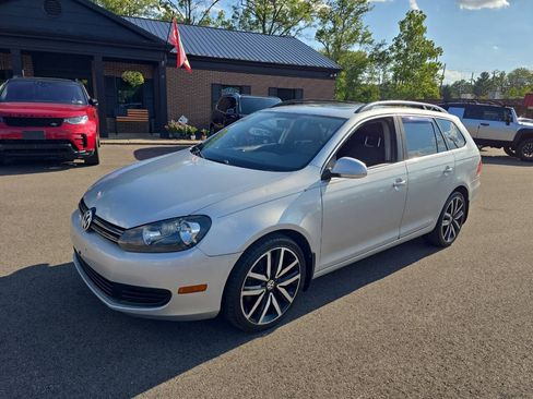 Used 2013 Volkswagen Jetta TDI FWD image 2