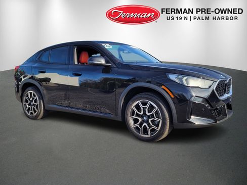 Certified 2025 BMW X2 xDrive28i image 1