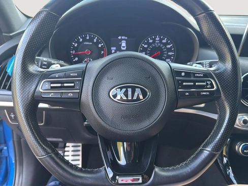 Used 2021 Kia Stinger GT-Line w/ Sun & Sound Package RWD image 17