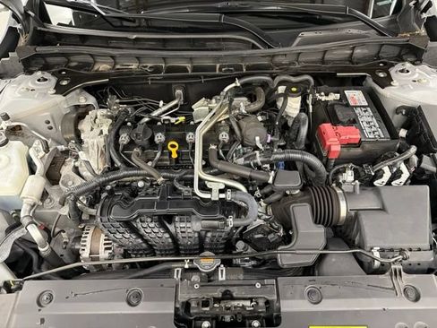 Used 2023 Nissan Altima 2.5 SR w/ SR Premium Package AWD/4WD image 29
