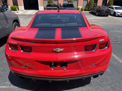 Used 2013 Chevrolet Camaro SS w/ Black Rally Stripe Package image 8