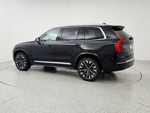 New 2026 Volvo XC90 B5 Plus w/ Protection Package image 7