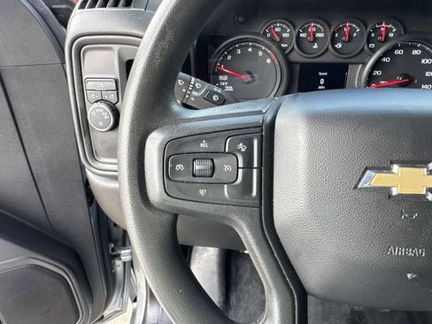 Used 2024 Chevrolet Silverado 1500 Custom image 39