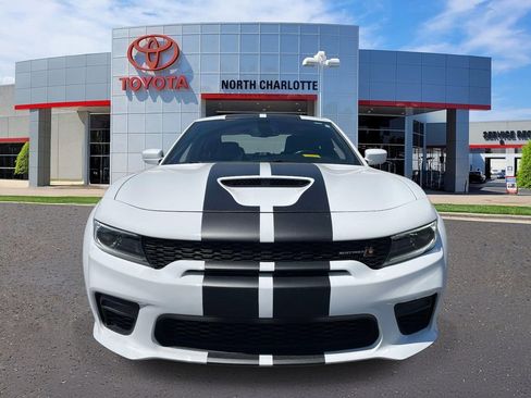 Used 2022 Dodge Charger Scat Pack RWD image 7