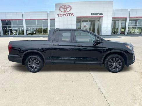 Used 2023 Honda Ridgeline Sport image 6