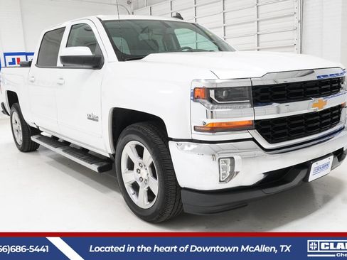 Used 2018 Chevrolet Silverado 1500 LT w/ Texas Edition RWD image 3