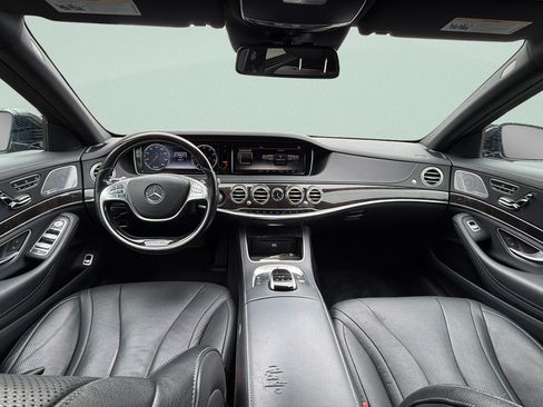 Used 2015 Mercedes-Benz S 550 4MATIC Sedan image 11