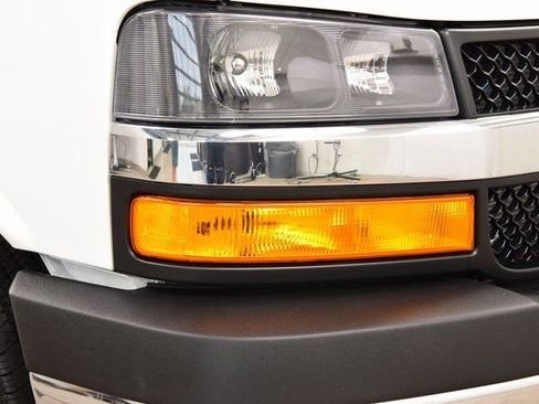 New 2025 Chevrolet Express 3500 w/ Power Convenience Package RWD image 6