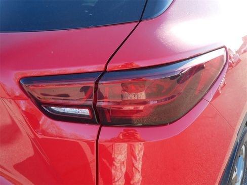 Used 2023 Chevrolet Blazer LT image 10