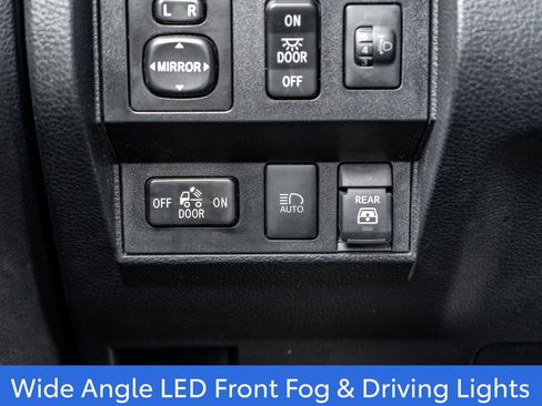 Used 2020 Toyota Tundra SR5 w/ TRD Off-Road Package image 20