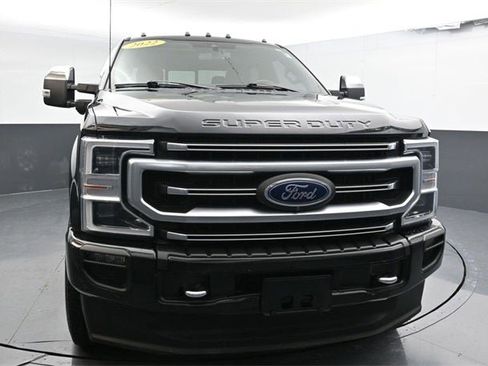 Used 2022 Ford F350 Platinum image 5