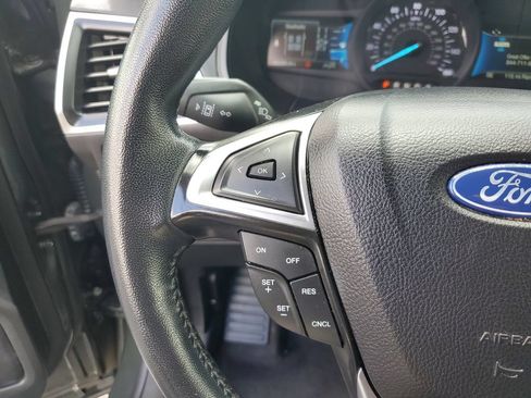 Used 2024 Ford Edge SEL AWD/4WD image 26