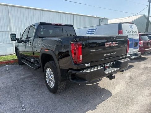 Used 2022 GMC Sierra 2500 Denali AWD/4WD image 11